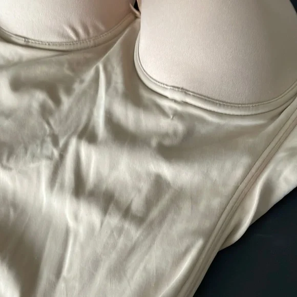 Boustier Patted with Wire Support - Picture 3 of 9